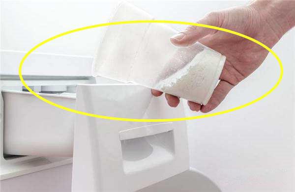 衛(wèi)生間這2種用品，萬萬不能一起用，會(huì)產(chǎn)生毒氣，快告訴老媽